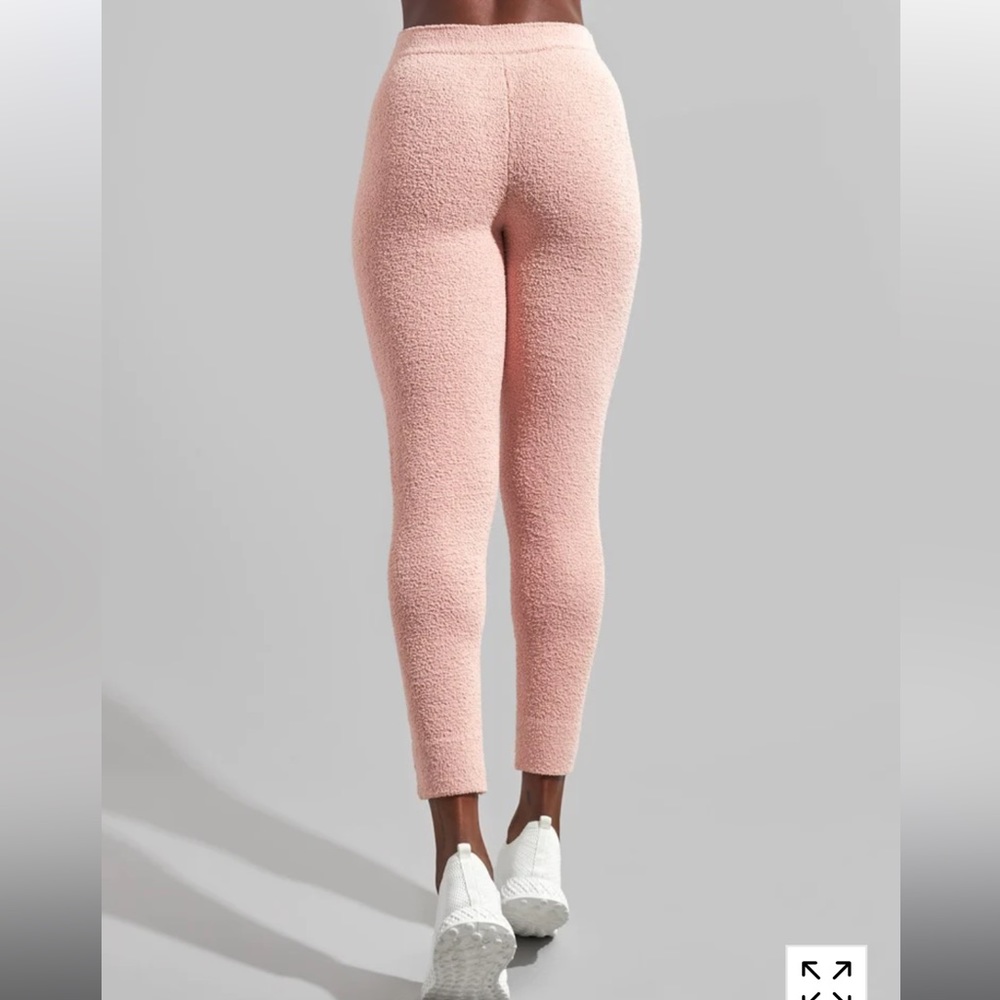Buffbunny Loop Yarn Joggers - Desert Rose Pink
